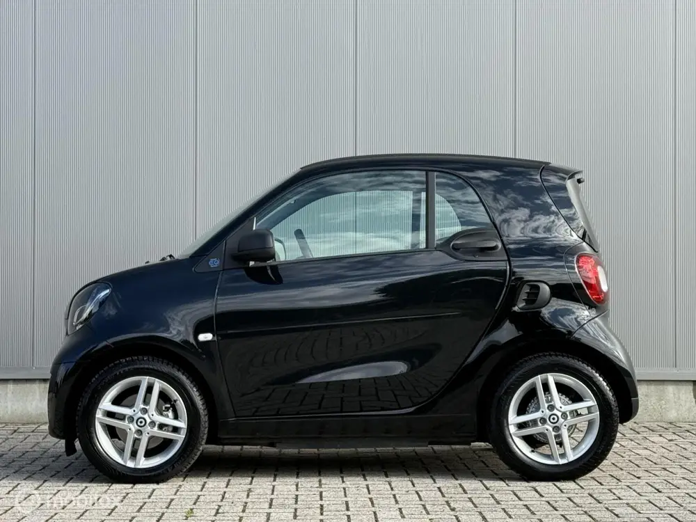 Smart ForTwo EQ 18 kWh | Stoelverwarming | Cruise | SOH 93% uit 2021, foto 2
