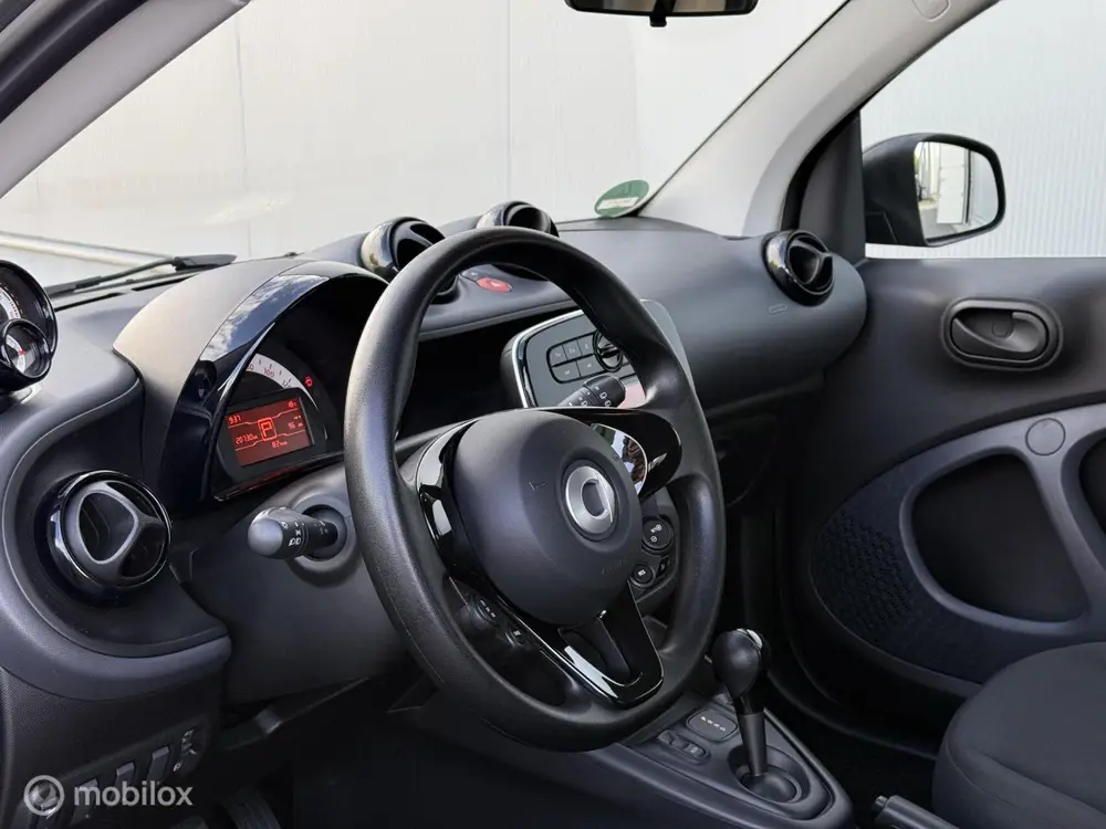 Smart ForTwo EQ 18 kWh | Stoelverwarming | Cruise | SOH 93% uit 2021, foto 7