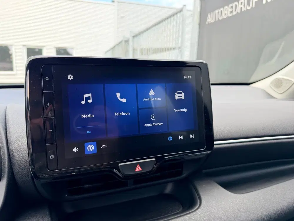 Mazda 2 1.5 Centre-line camera stoelverwarming uit 2025, foto 12