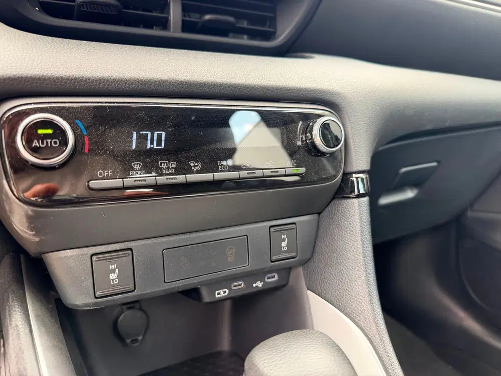 Mazda 2 1.5 Centre-line camera stoelverwarming uit 2025, foto 9
