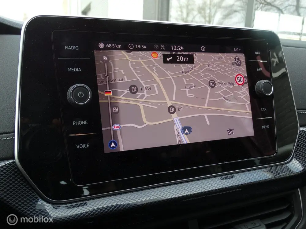 Volkswagen T-Cross 1.5 TSI R-Line | Afneembare trekhaak uit 2024, foto 13