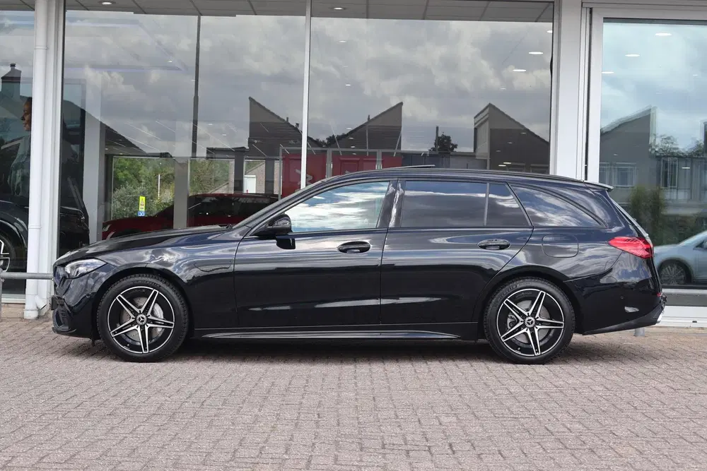 Mercedes-Benz C-Klasse 300e 313pk AMG Line uit 2023, foto 15