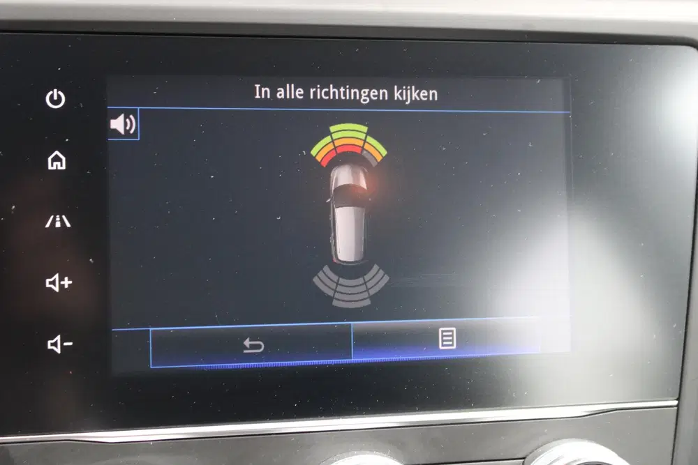 Renault Kadjar 1.3 TCe Zen uit 2019, foto 14