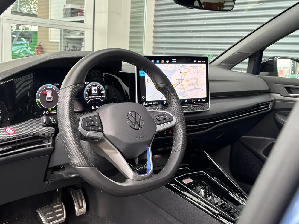 Volkswagen Golf 1.5 eHybrid GTE | Panoramadak | Garantie tot uit 2025, foto 12
