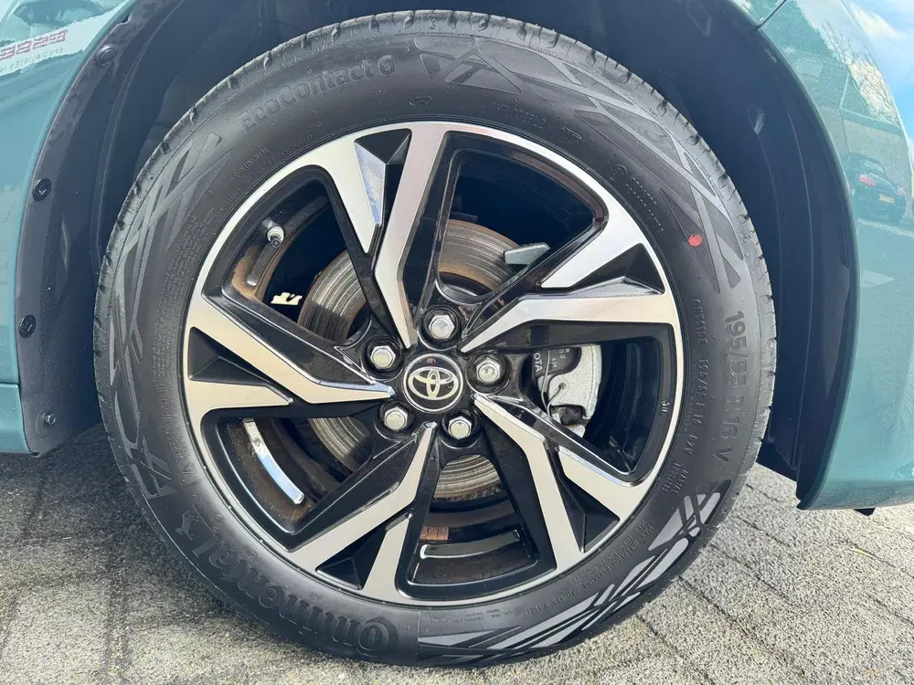 Toyota Yaris 1.5 Hybrid 115 Business Plus uit 2025, foto 13