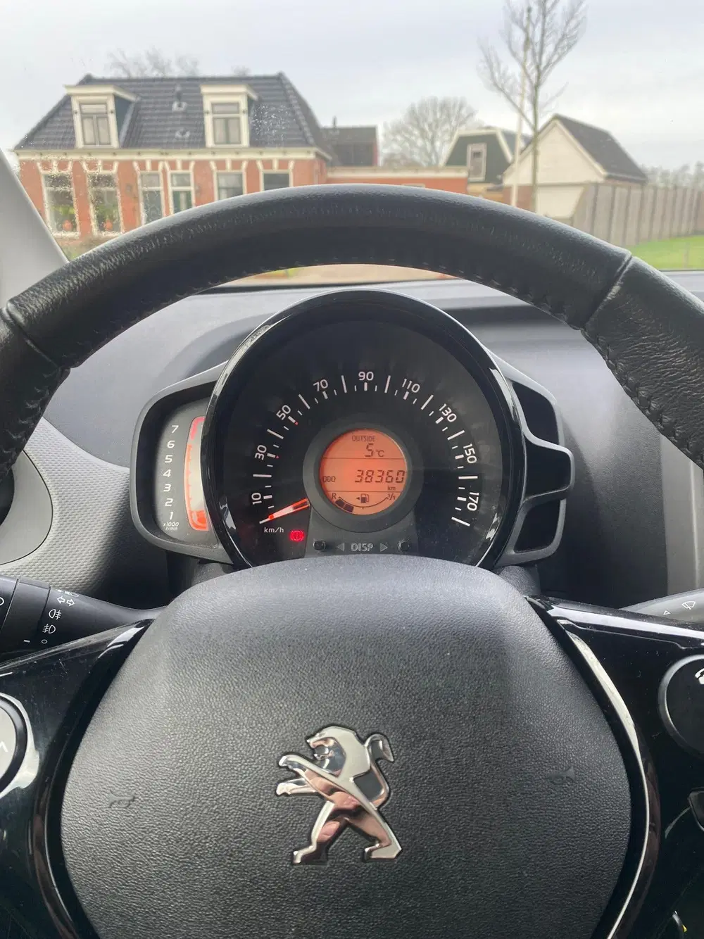 Peugeot 108 1.0 e-VTi Active uit 2019, foto 14