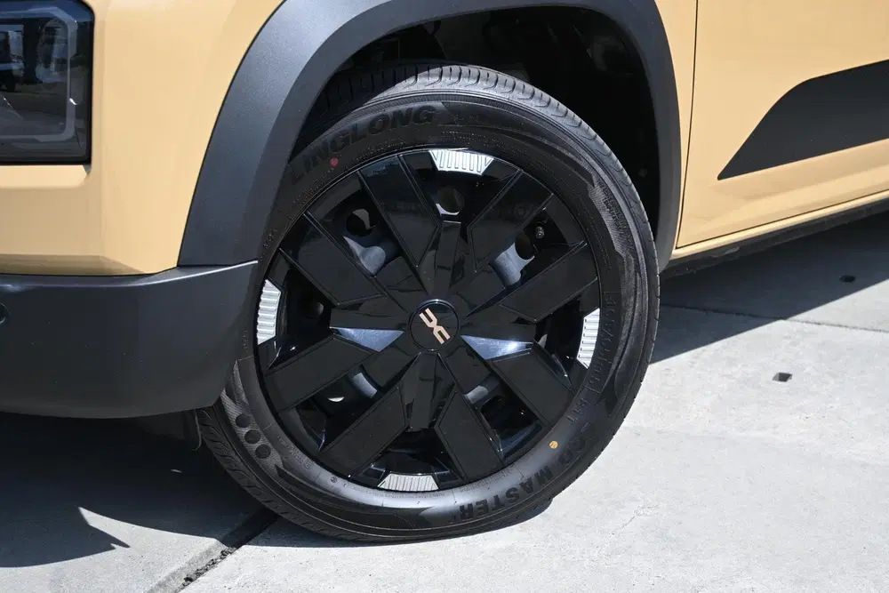 Dacia Spring Extreme 65 26.8 kWh uit 2024, foto 4