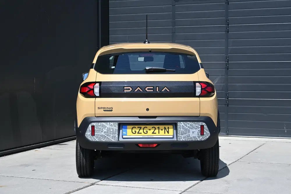 Dacia Spring Extreme 65 26.8 kWh uit 2024, foto 7