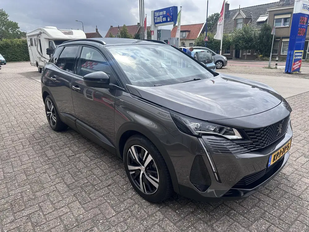 Peugeot 3008 1.6 HYbrid 225 GT Black Pack uit 2022, foto 8