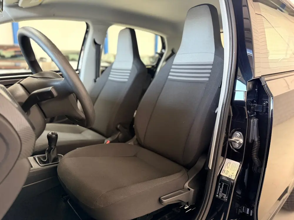 Volkswagen Up! 1.0 BMT move up! uit 2020, foto 7
