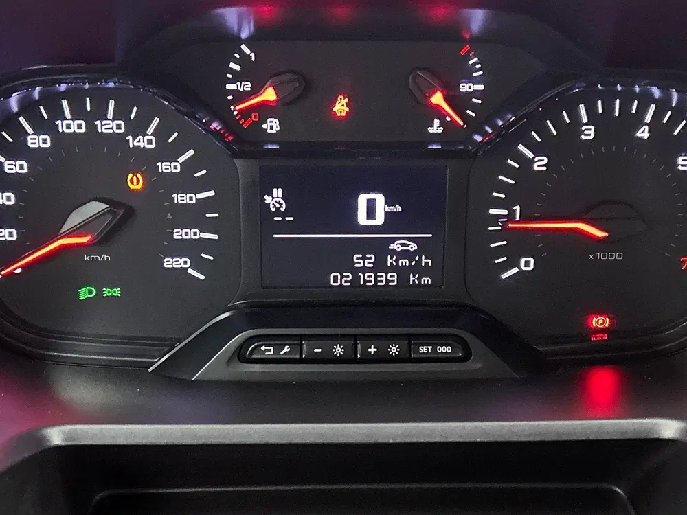 Peugeot Partner 1.5 BlueHDi 100 S&S L2 Airco Bluetooth Par uit 2023, foto 14