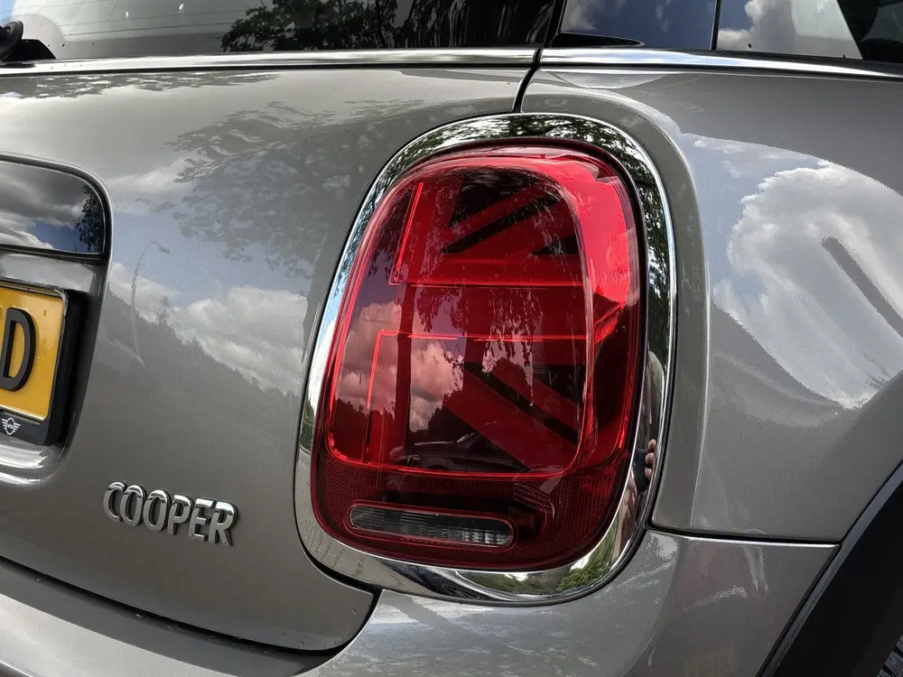 Mini 3-Deurs 1.5 Cooper Chili - Union Jack - Stoelverwarming uit 2019, foto 9