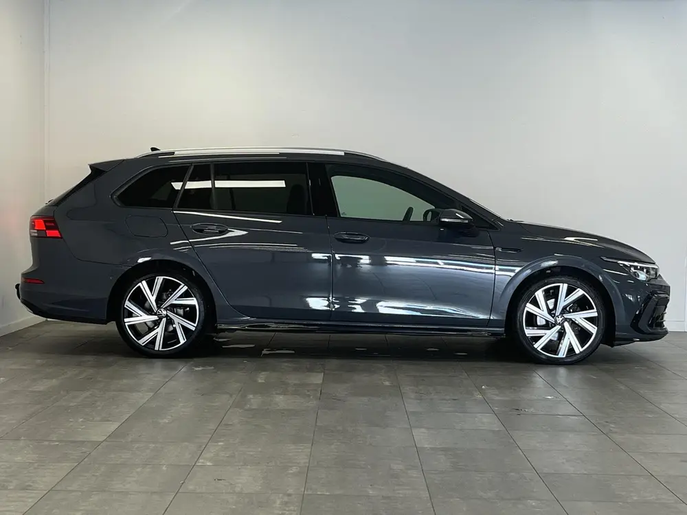 Volkswagen Golf Variant 1.5 eTSI R-Line | Trekhaak | Adaptiv uit 2021, foto 20