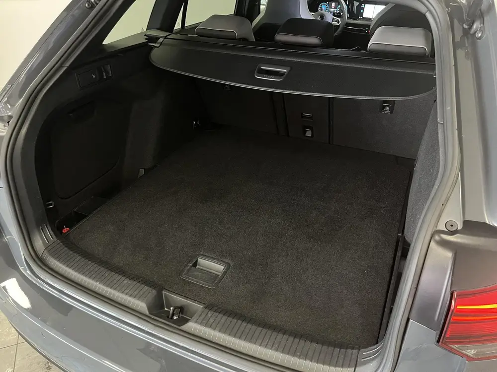 Volkswagen Golf Variant 1.5 eTSI R-Line | Trekhaak | Adaptiv uit 2021, foto 9