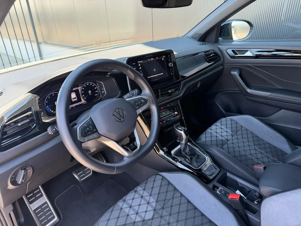 Volkswagen T-Roc 1.5 TSI R-Line Virtual Keyless IQ Lights IQ uit 2024, foto 11