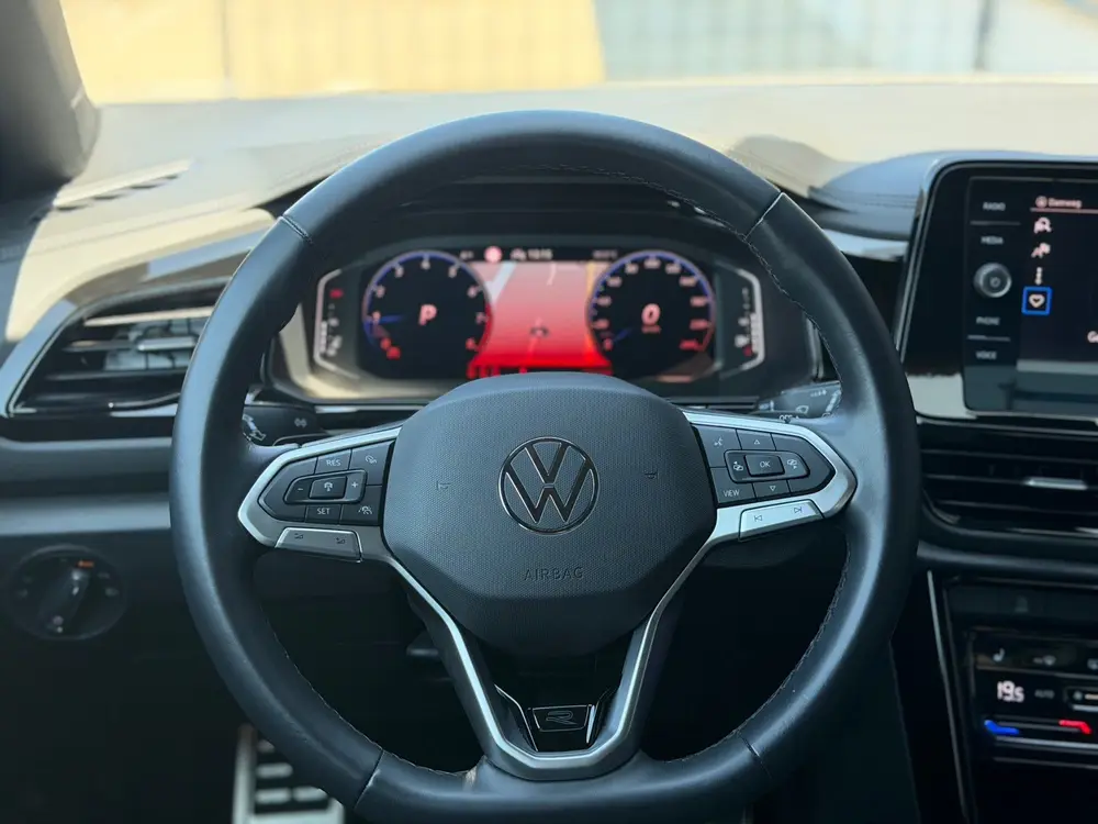 Volkswagen T-Roc 1.5 TSI R-Line Virtual Keyless IQ Lights IQ uit 2024, foto 20