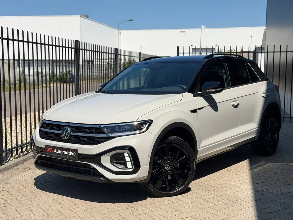 Volkswagen T-Roc 1.5 TSI R-Line Virtual Keyless IQ Lights IQ uit 2024, foto 9