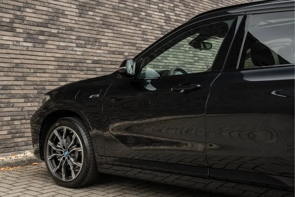 BMW X1 xDrive25e uit 2022, foto 13