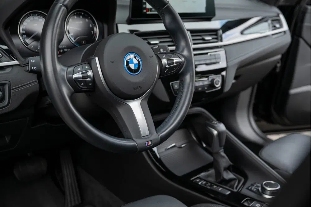 BMW X1 xDrive25e uit 2022, foto 20