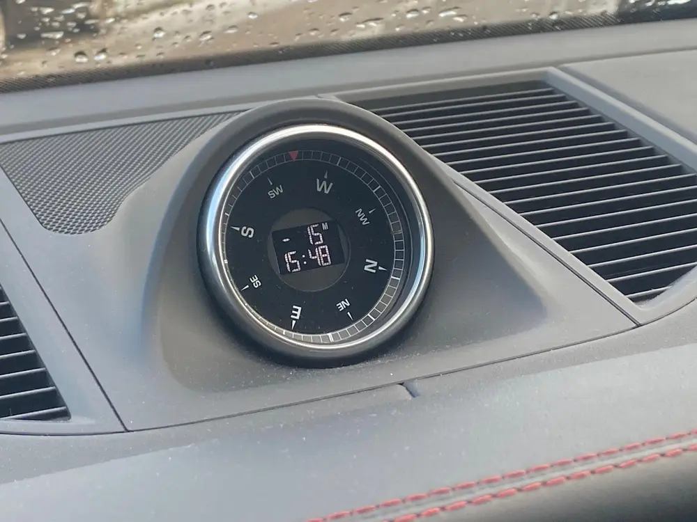 Porsche Macan 2.0 SPORTDESIGN uit 2020, foto 15