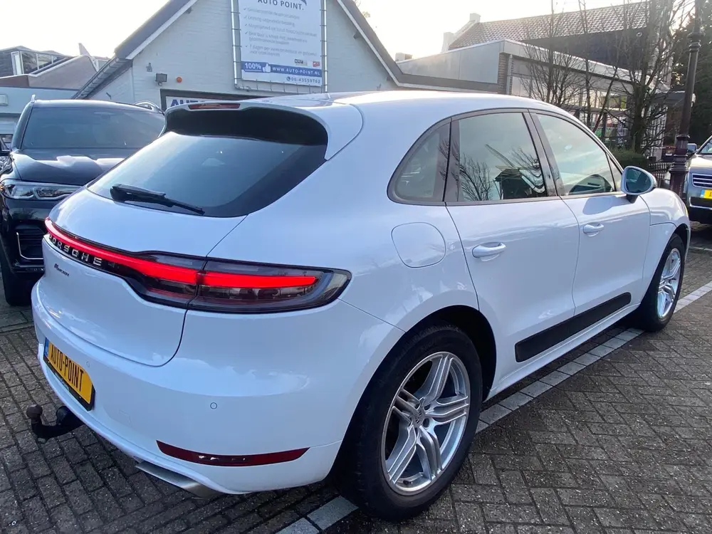 Porsche Macan 2.0 SPORTDESIGN uit 2020, foto 3