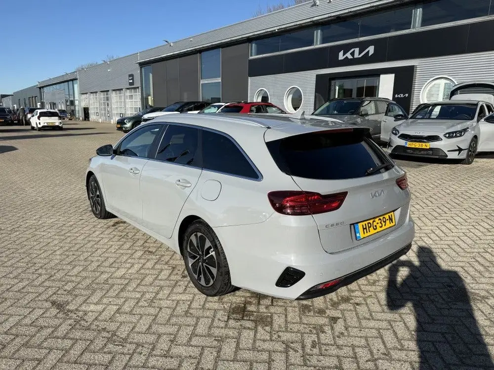 Kia Ceed 1.0 T-GDi DESIGN EDITION * VEEL OPTIES uit 2025, foto 4