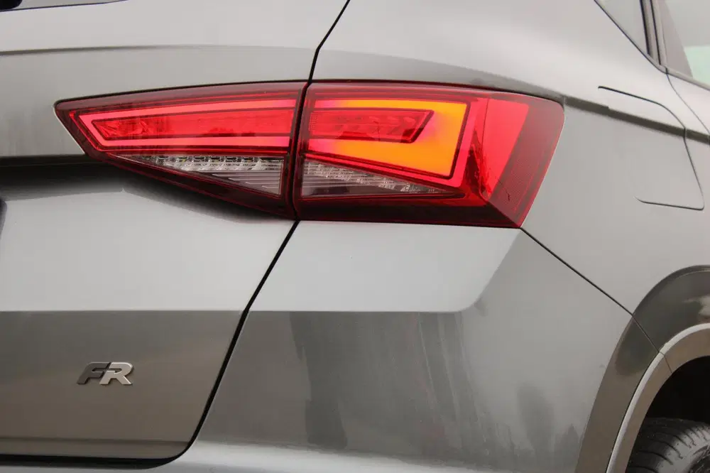SEAT Ateca 1.5 TSI FR BusinessIntense Automaat Panoda uit 2022, foto 15