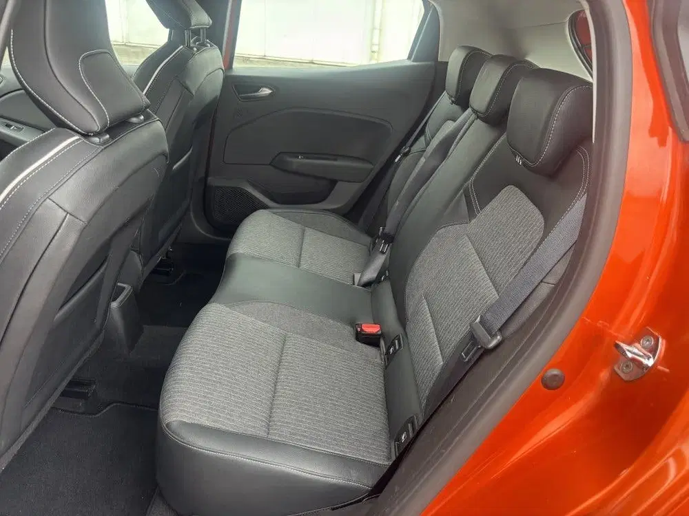 Renault Clio 1.0 TCe Intens Carplay Cruise Camera Parke uit 2021, foto 20