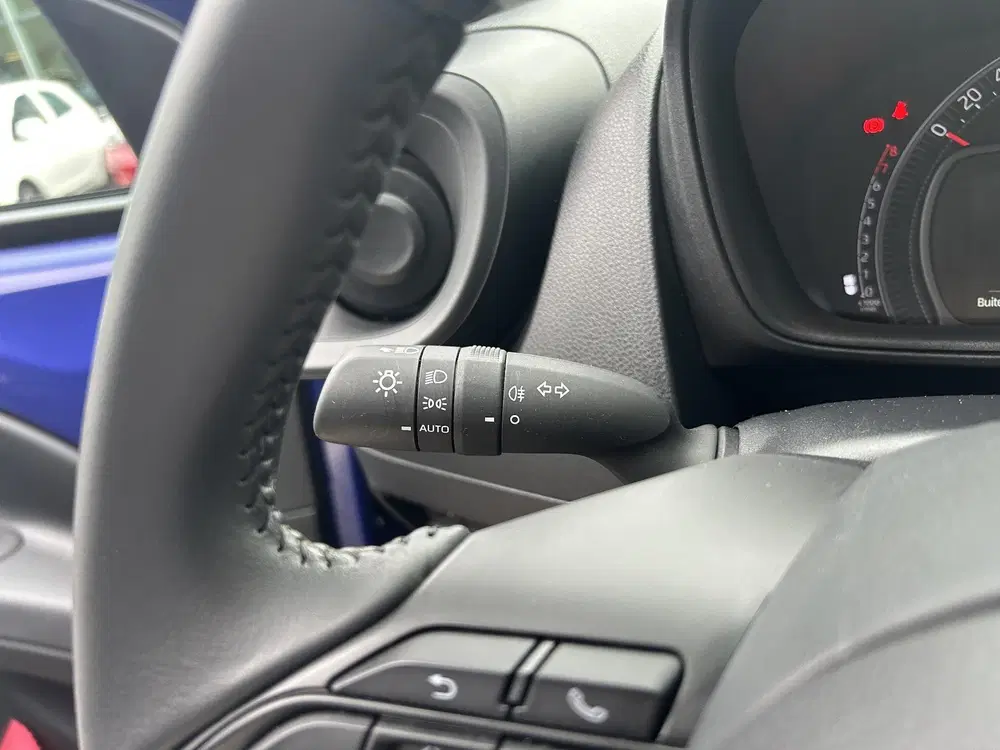 Toyota Aygo X 1.0 VVT-i MT Play uit 2024, foto 14
