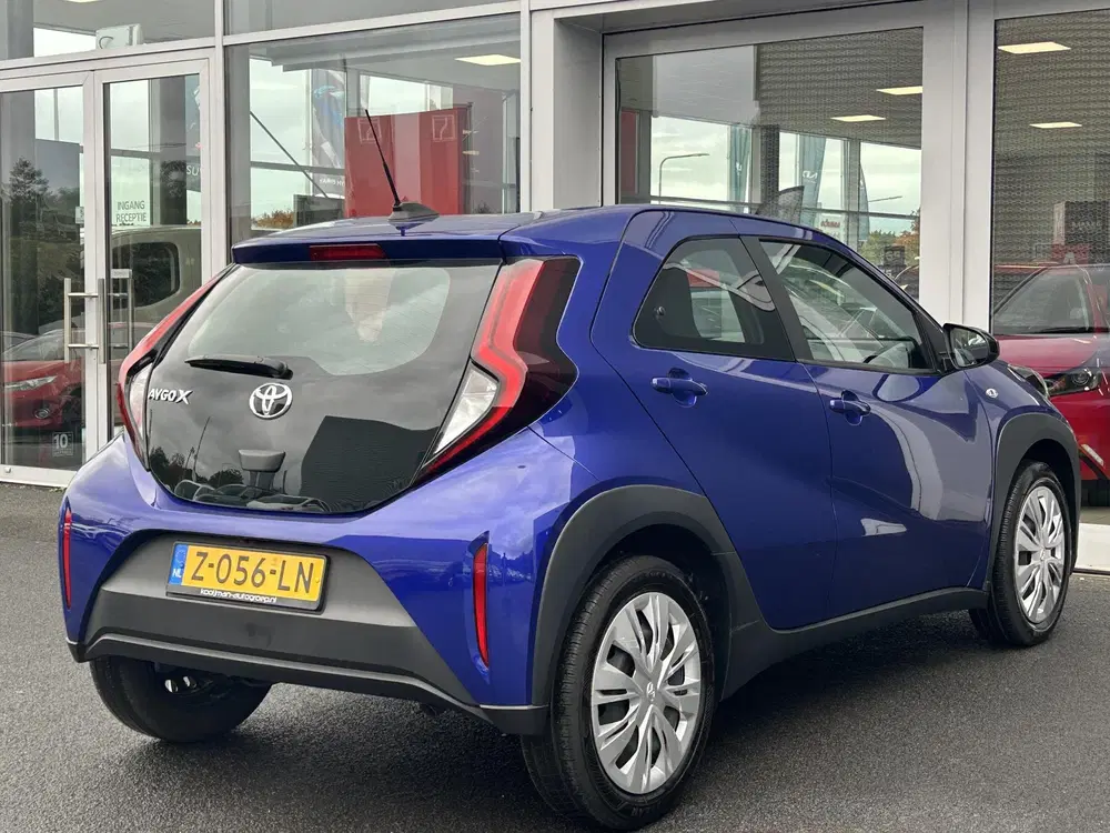 Toyota Aygo X 1.0 VVT-i MT Play uit 2024, foto 6
