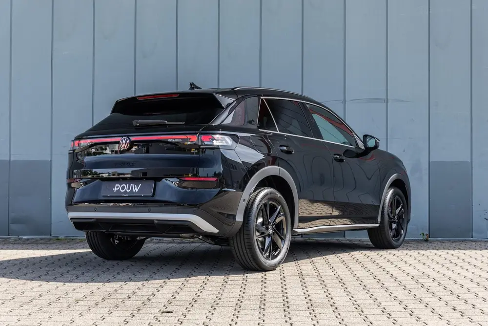 Volkswagen T-Roc 1.5 eTsi 115pk DSG Style First Edition | Tr uit 2026, foto 2