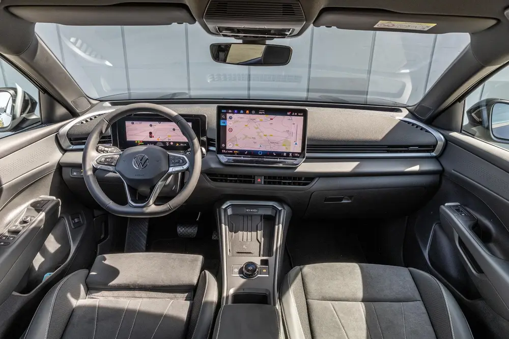 Volkswagen T-Roc 1.5 eTsi 115pk DSG Style First Edition | Tr uit 2026, foto 5