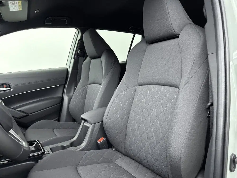 Toyota Corolla Cross Hybrid 140 Dynamic uit 2026, foto 12