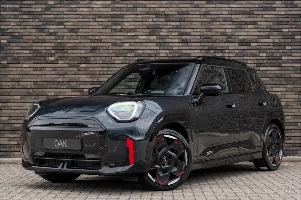 Mini Aceman E JCW John Cooper Works L 54.2 kWh uit 2025, foto 2