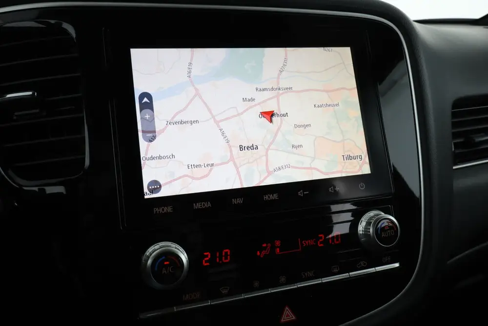 Mitsubishi Outlander 2.4 PHEV Instyle |TH48142| (bj 2020) uit 2020, foto 19