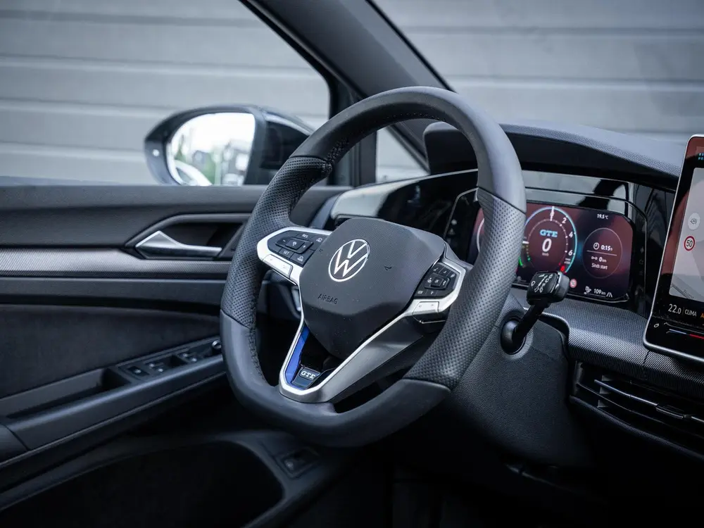 Volkswagen Golf 8.5 1.5 eHybrid GTE - Mistl. l Pano l 19'' l uit 2025, foto 14