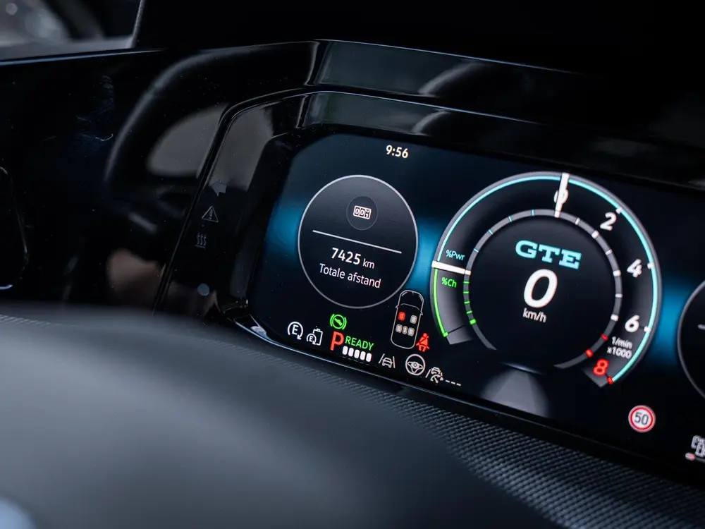Volkswagen Golf 8.5 1.5 eHybrid GTE - Mistl. l Pano l 19'' l uit 2025, foto 15