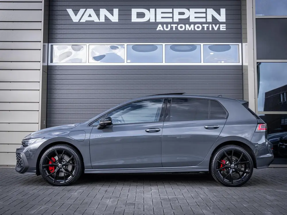 Volkswagen Golf 8.5 1.5 eHybrid GTE - Mistl. l Pano l 19'' l uit 2025, foto 9