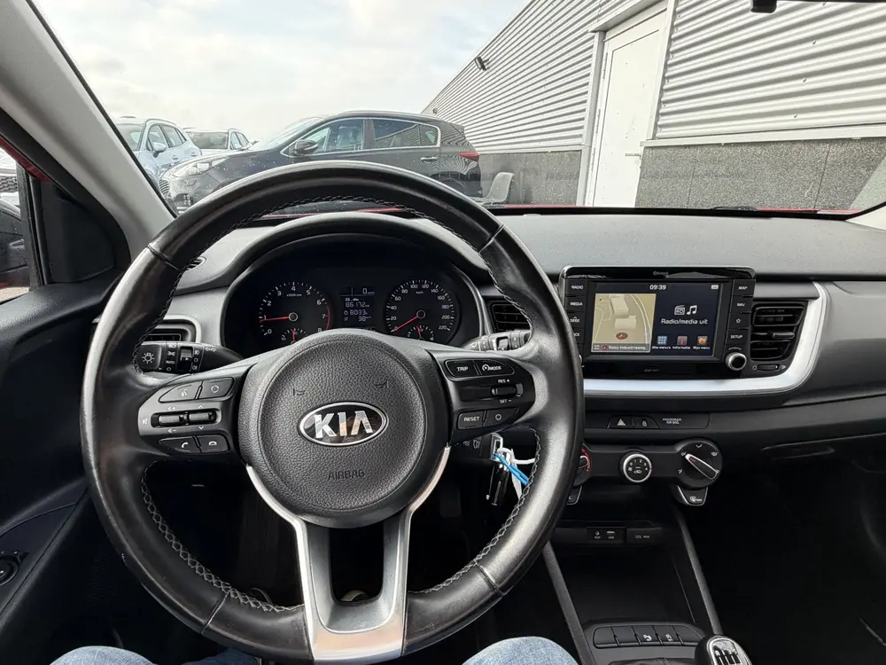 Kia Stonic 1.0 T-GDi DynamicLine Trekhaak uit 2019, foto 9
