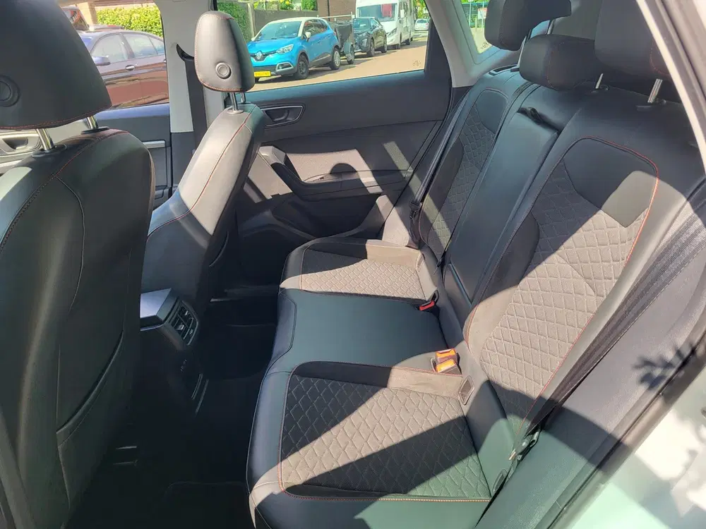 SEAT Ateca 1.5 TSI Xperience Business Intense panoram uit 2022, foto 12