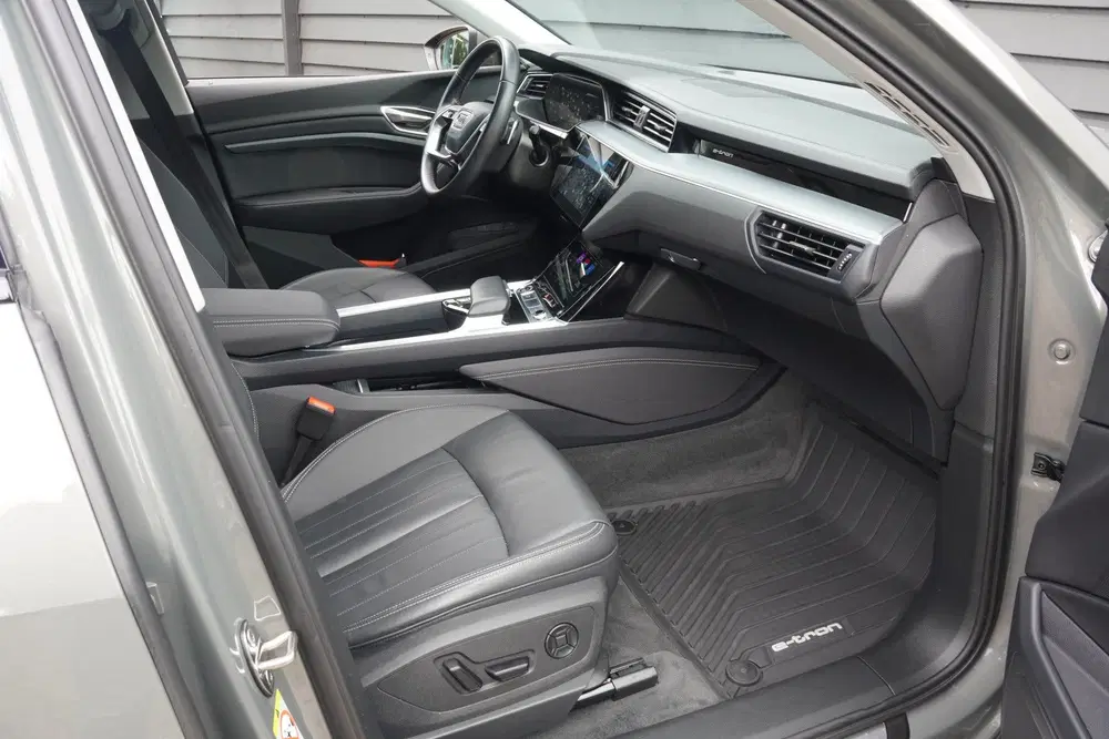 Audi Q8 e-tron 50 quattro Advanced Edition 95 kWh uit 2024, foto 12