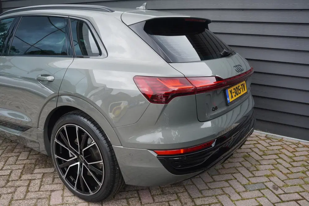 Audi Q8 e-tron 50 quattro Advanced Edition 95 kWh uit 2024, foto 16