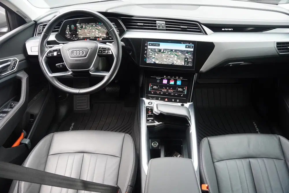 Audi Q8 e-tron 50 quattro Advanced Edition 95 kWh uit 2024, foto 17