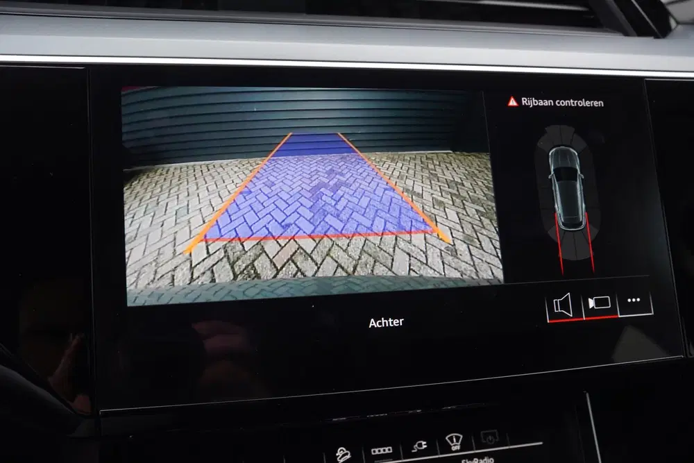 Audi Q8 e-tron 50 quattro Advanced Edition 95 kWh uit 2024, foto 6