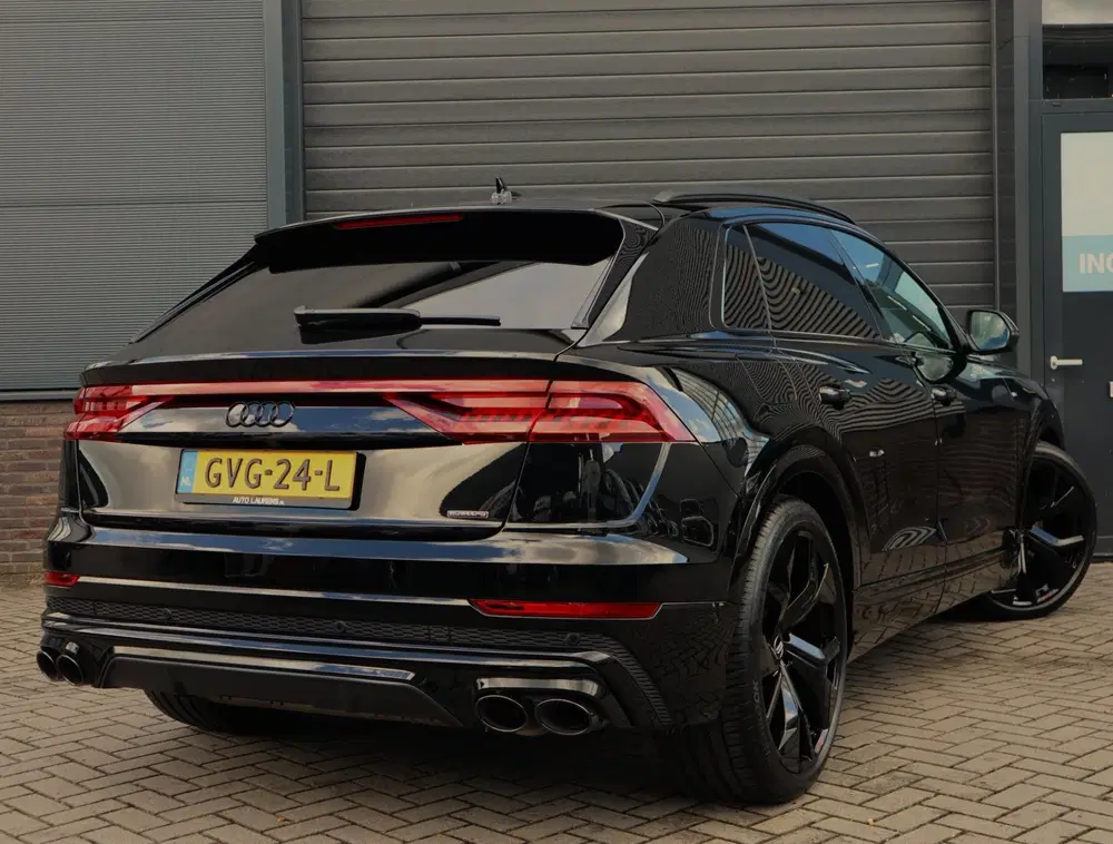 Audi Q8 55 TFSI e quattro Pro Line S-Line uit 2021, foto 2