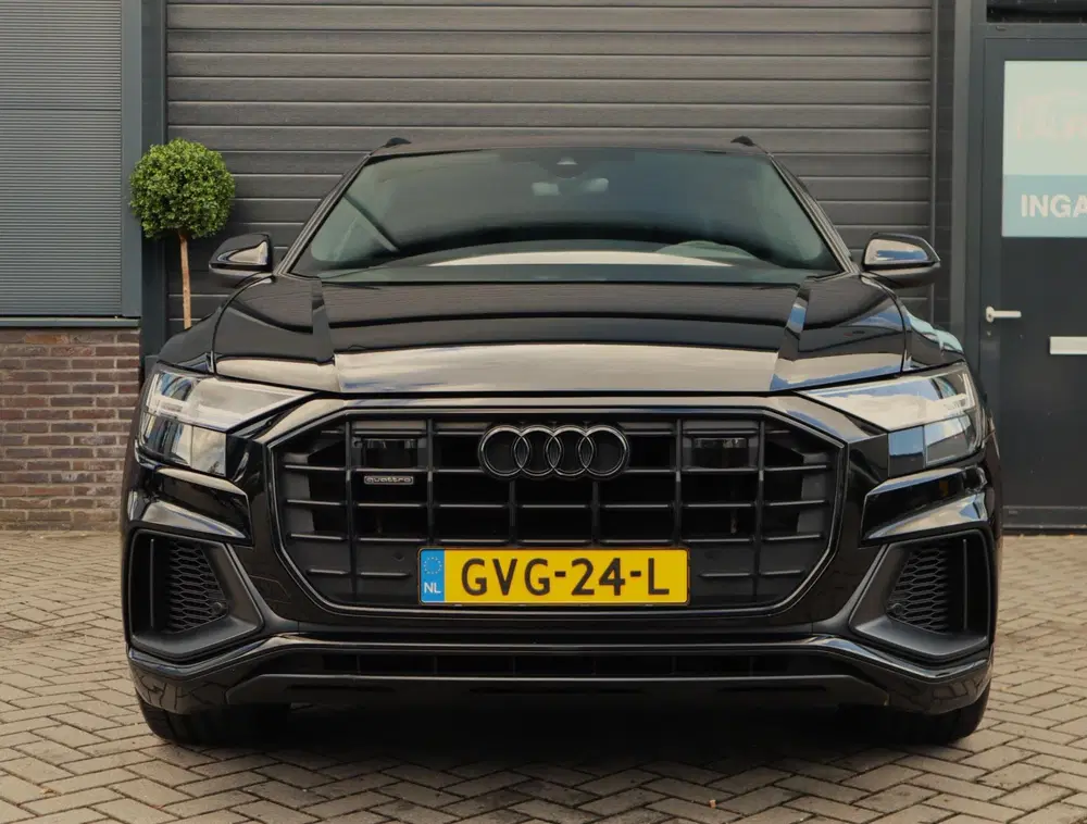 Audi Q8 55 TFSI e quattro Pro Line S-Line uit 2021, foto 3
