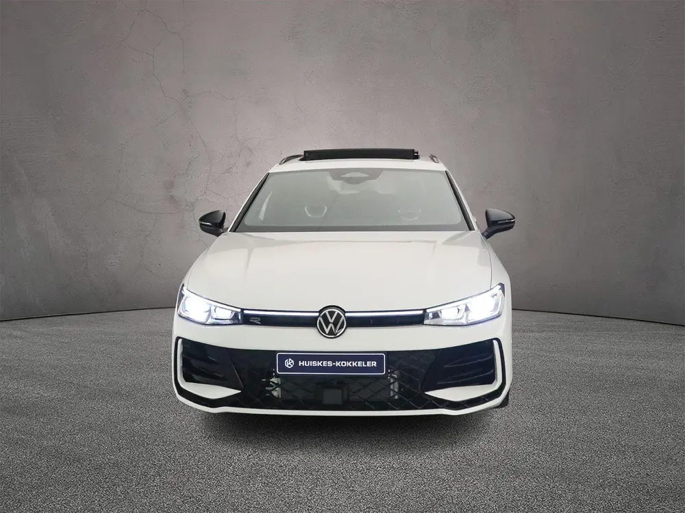 Volkswagen Passat Variant R-Line Edition 1.5 TSI eHybrid 272 uit 2026, foto 11