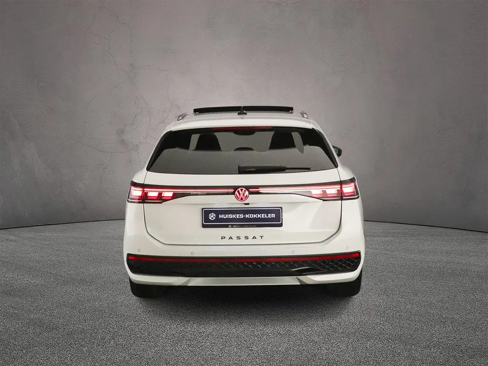 Volkswagen Passat Variant R-Line Edition 1.5 TSI eHybrid 272 uit 2026, foto 7