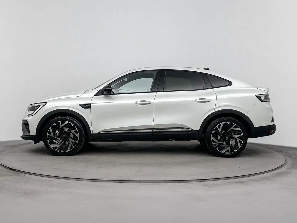 Renault Arkana 1.6 E-Tech full hybrid 145Pk esprit Alpine uit 2024, foto 2