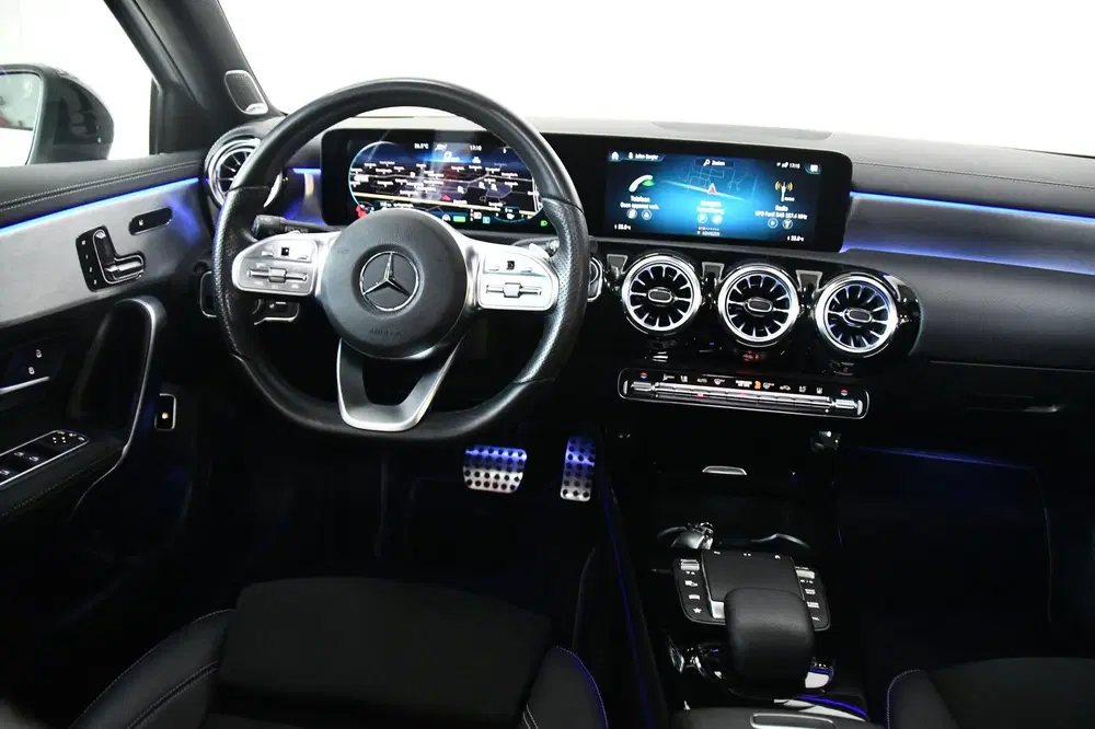 Mercedes-Benz A-Klasse 250 e AMG Limited uit 2020, foto 10